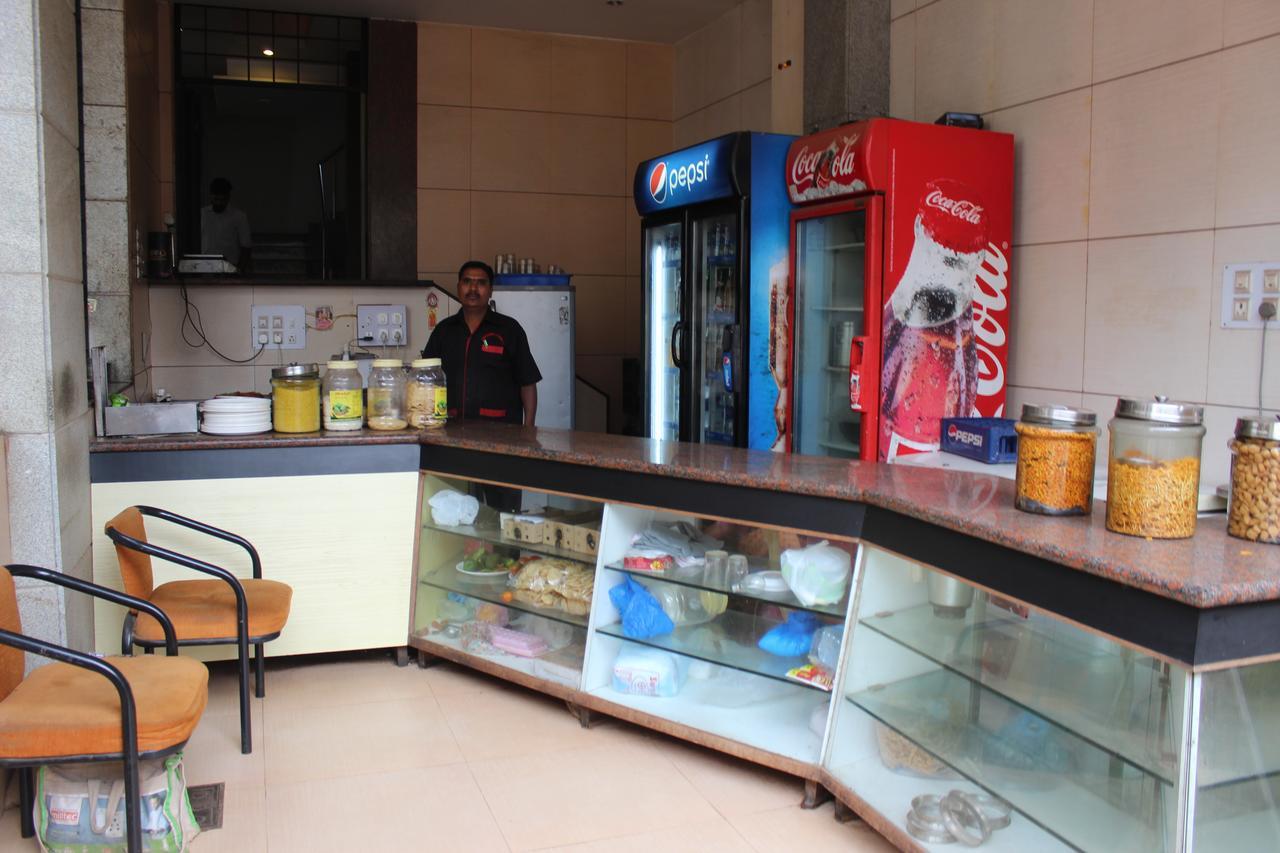 Hotel Suvarn Mandir Belgaum Eksteriør bilde